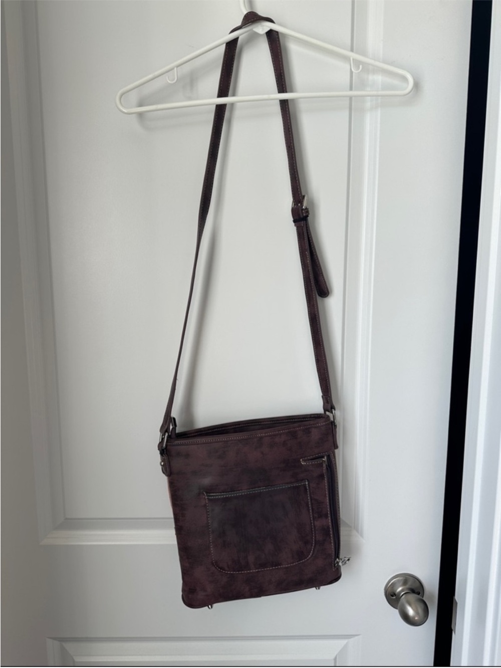 Western Laser-Cut Conceal Carry Crossbody Bag - Picture 4 of 11